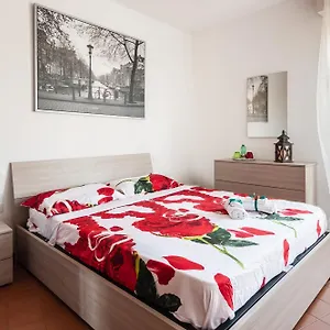 Benvenuti A Casa Appartement